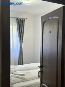 Pensiunea Casa Suciu - Image 3