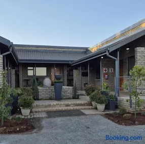 EveGreen Guest Lodge - Image 3