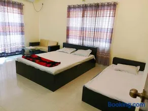 Rose Garden Guest House - Image 3