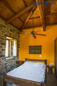 Iris' Traditional Stone House - Image 3