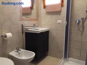 Kimera Beach Apartments - Image 3