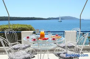 Villa Violeta Lefkada Nydri - Image 1