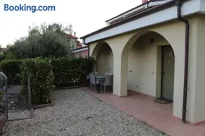La casa di Mauro - Posto auto privato gratuito - Mare e ciclabile a pochi passi - Image 2