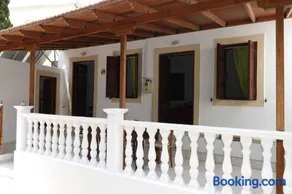 Traditional Villa Efterpi - Image 2