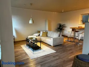Wohnung mit Terrasse - Image 1
