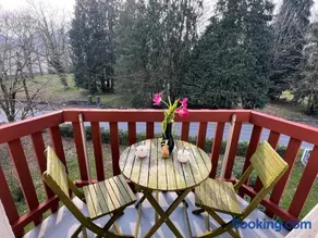 Cambo-les-Bains : T1 Bis lumineux avec balcon, parking, animaux admis - FR-1-495-31 - Image 5