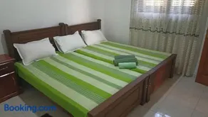 Family Holiday Inn - Image 1