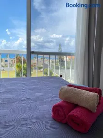 Cozy Coral Bay Studio by the sea - Image 3