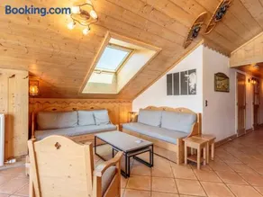 Spacieux appartement 8p avec piscine, spa, et parking, proche des pistes - Image 2