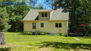 Yellow Barn House - Image 5