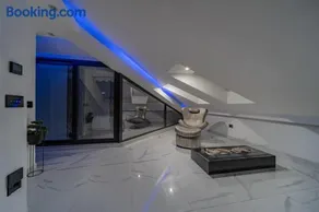 Exclusive Spa Belgrade Apartment with Jacuzzi and Sauna - Image 2