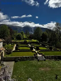 Cottages of Château de Montmeilleur - Image 5