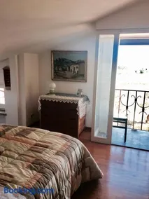 Aurora best bnb sea and mountains - Image 2