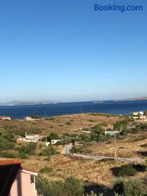 Near the sea 4-bedroom villa with amazing view in Athens Riviera - Image 1