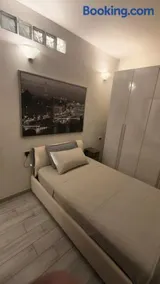 Queen Apartment - Image 2