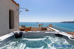 MAISON PICASSO - Jacuzzi, vue, terrasse for 6 - Image 1