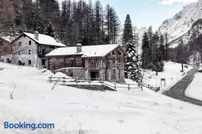 Chalet Brenand - Image 1