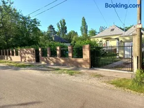 Small House in Green area - Image 3