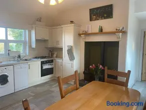 Hillview Cottage - Image 4