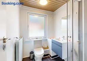 Entire House in the City, 3 big bedroom with 4 Bed - Image 4
