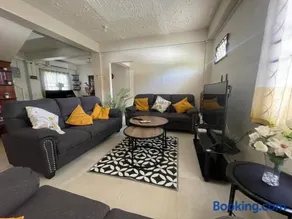 Mango Vert House - Image 2