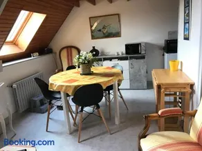 Appartement avec jardin | Vue mer - Image 3