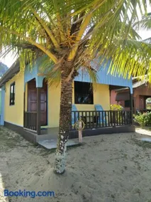 CEMPAKA CHALETS TIOMAN - Image 4