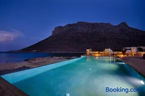 Stavros Beachfront Homeleader - Image 3