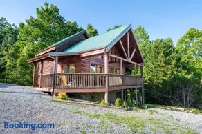 Misty Mountain Treehouse By Avada Properties - Image 4