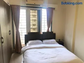 Treat Homes Service Apartment in BKC Siddhant 401 - Image 1