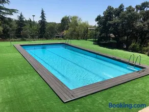 Villa Rana, con amplio jardín, barbacoa y piscina - Image 4