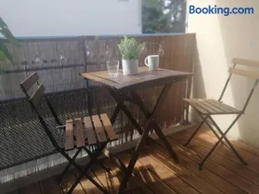 A 50 m de la plage, appartement de 35 m2 : Les pieds salés - Image 3