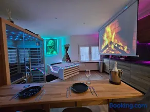 Suite Spa, Jacuzzi & Sauna - Image 2