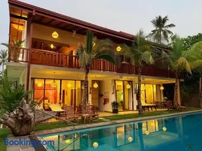 Sri Palms - Image 1