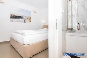 Thomas's cozy room with Breakfast - Image 2