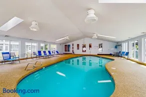 Wellington Manor 116 - Image 3