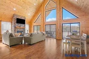 Luxury Log Cabin Lakefront, Game room & Fire Pit, - Image 3