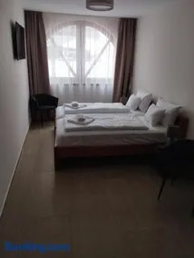 Régi Posta Hotel és Étterem - Image 2