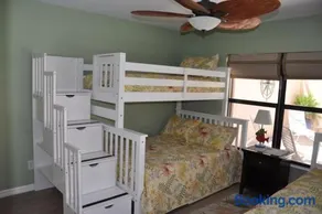 Family Friendly Luxury Home - Image 3