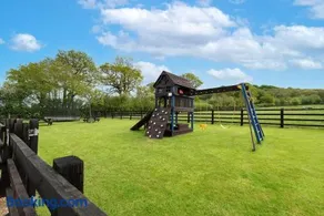 Wayside House - Image 5