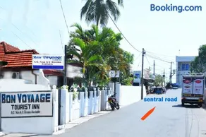 Bon Voyaage Tourist Inn - Image 2