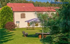 Gorgeous Home In Sarnikierz - Image 2