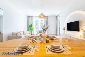 Magical 1 Bedroom in the heart of Al Reem next to the Reem Central Park and Beach - Image 2