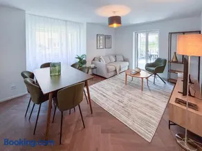 STAYY Urban Base Premium Apartment - 24h Self Check-in with free Parking - Image 1