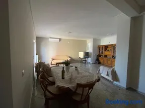 Luxury seaside apartment, 3 bedrooms - Image 2