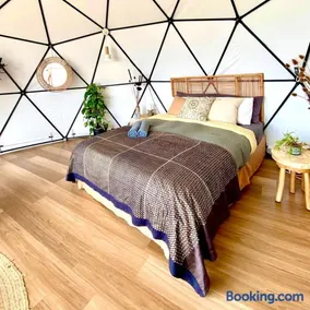 Noosa Water Element Dome - Breathtaking Views - Image 2