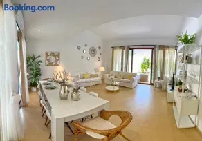 Villa Los Pinares de Monaco en Roche, Conil, Cádiz - Image 3