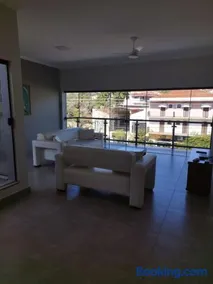 Apartamento no centro da cidade - Próximo ao Thermas de São Pedro- 3 suítes - Image 3
