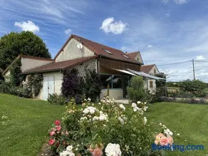 Gîte dans le plus ancien vignoble de France avec piscine partagée - Image 1