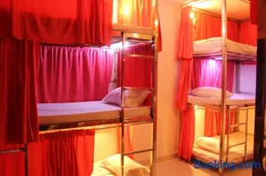 Sunset Backpackers Hostel - Image 2